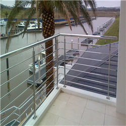 Side mounted 316 grade stainless steel rod railing design 
